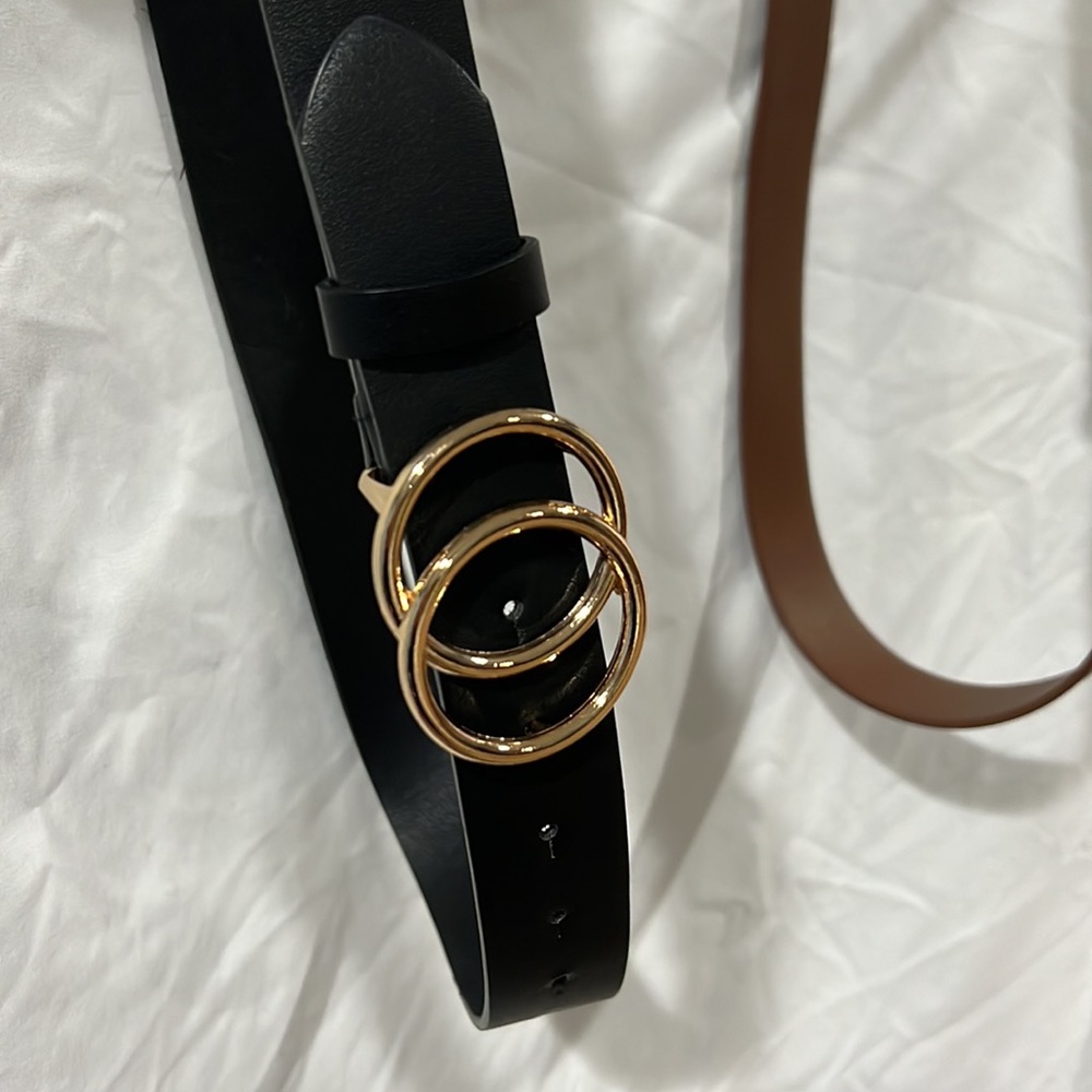 Belts - Picture 2 of 4